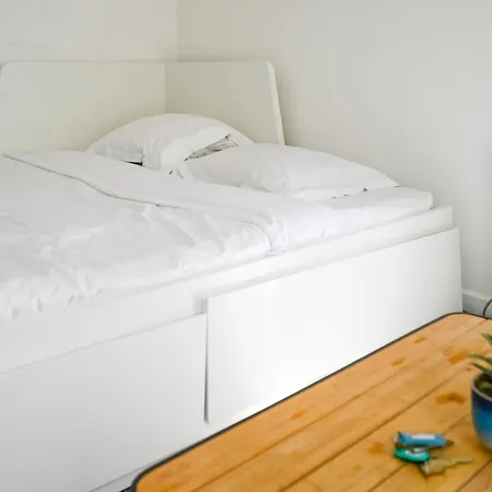 Bright And Cosy In Republique *